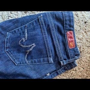 Women’s AG Jeans. Skinny size 26
